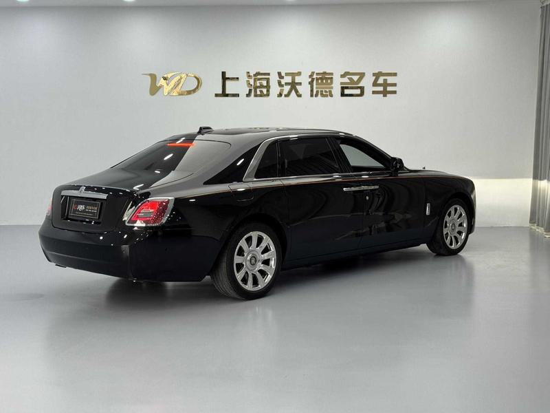 Rolls-Royce Ghost, 2023 — фото 6 из 12
