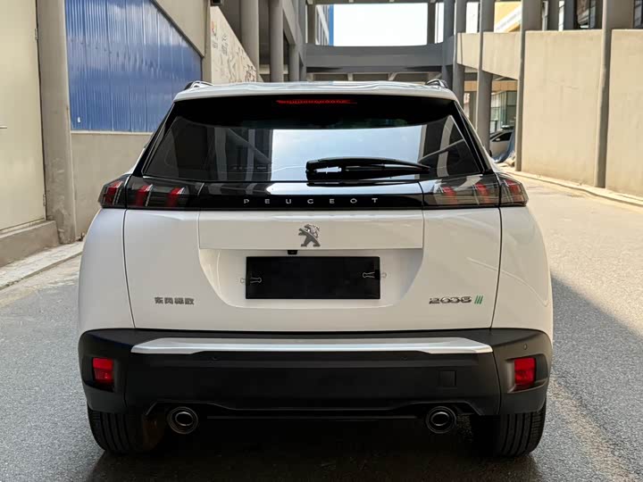 Peugeot 2008, 2024 — фото 5 из 9