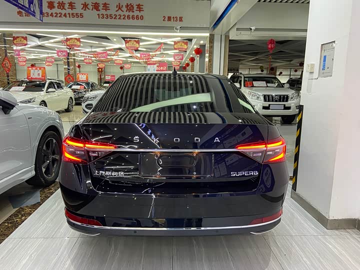 Skoda Superb, 2021 — фото 5 из 9