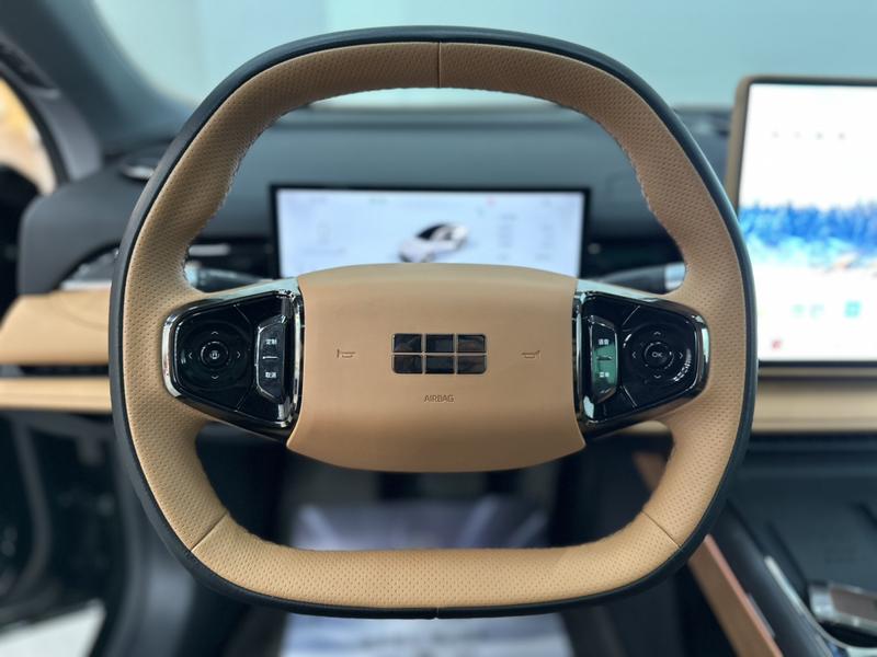 Geely Galaxy Starshine 8 EM-i, 2025 — фото 6 из 10