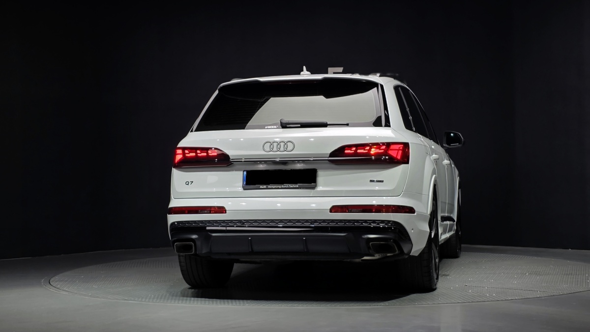 Audi Q7, 2025 — фото 4 из 12