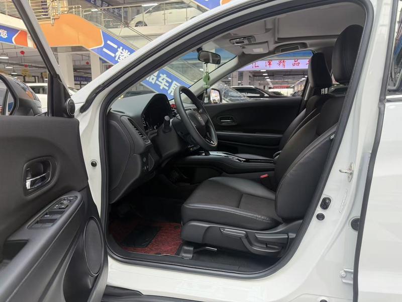 Honda Vezel, 2021 — фото 12 из 12