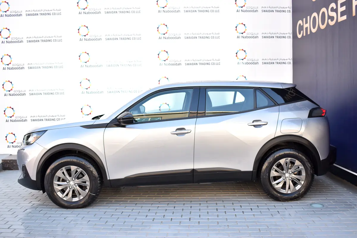 Peugeot 2008, 2023 — фото 3 из 10