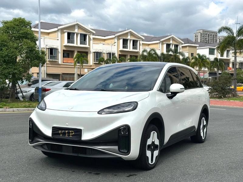 BAIC Arcfox Kaola S, 2025 — купить в Кирове под ключ