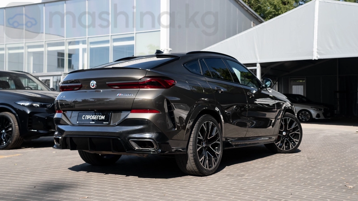 BMW X6, 2022 — фото 5 из 10