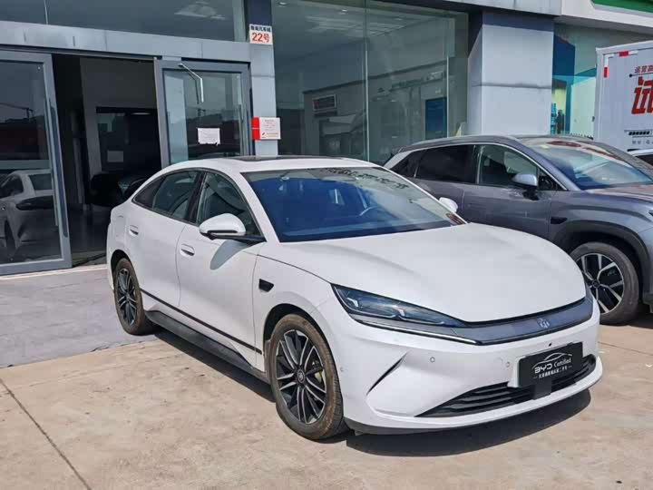 BYD Qin L, 2025 — фото 4 из 5