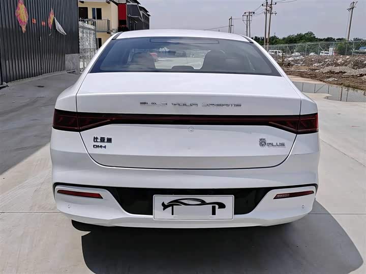 BYD Qin Plus, 2023 — фото 5 из 9