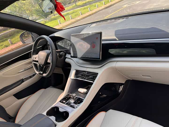 BYD Song Plus Hybrid/EV, 2023 — фото 4 из 9