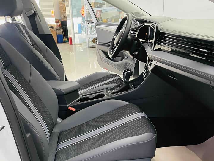 Volkswagen Sagitar L, 2024 — фото 5 из 9
