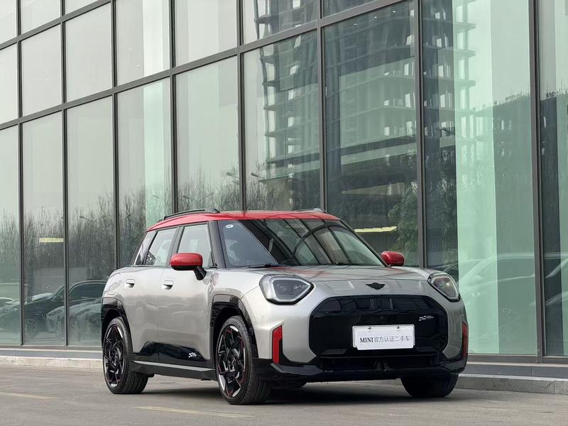 Mini Aceman JCW, 2026 — фото 3 из 12