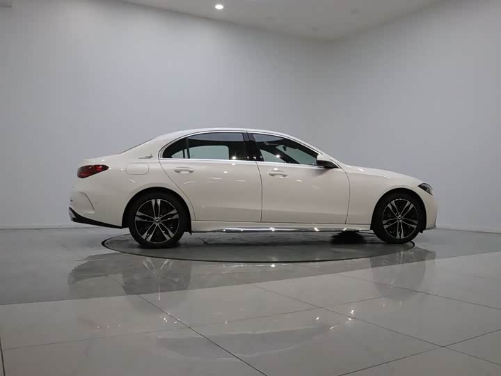 Mercedes-Benz C-Class Hybrid, 2024 — фото 7 из 9