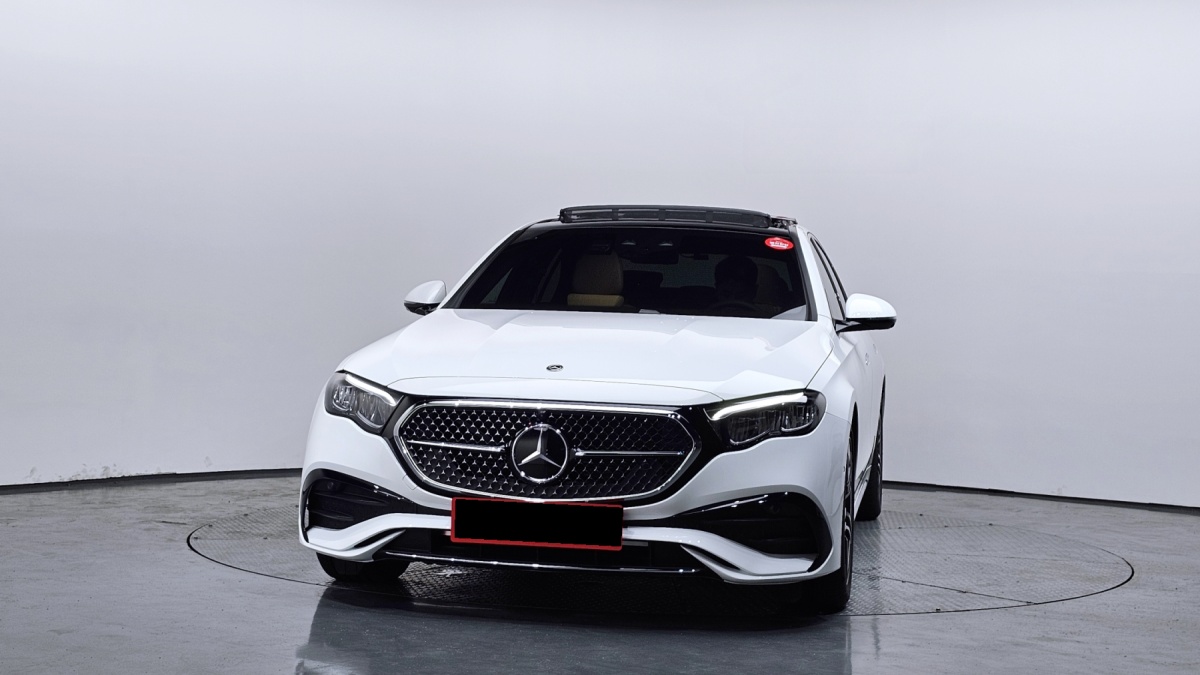 Mercedes-Benz E-Class, 2025 — фото 3 из 12