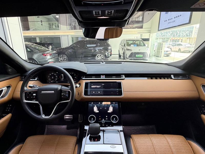 Land Rover Range Rover Velar, 2022 — фото 8 из 12