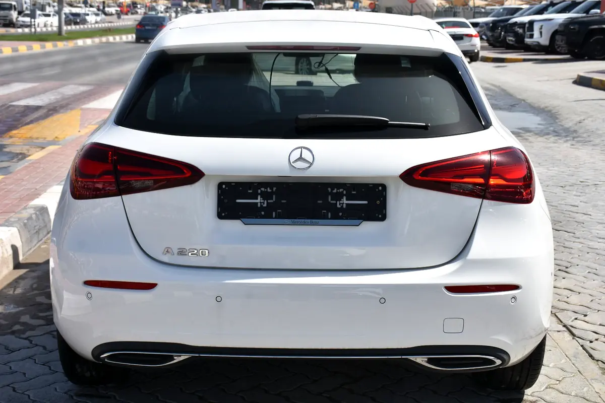 Mercedes-Benz A-Class, 2024 — фото 3 из 10