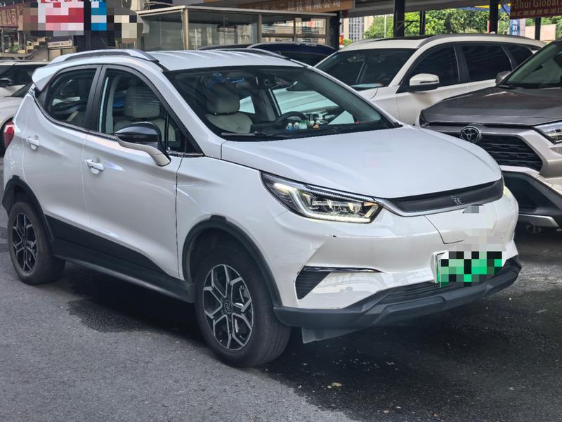 BYD Yuan Pro, 2021 — фото 3 из 10