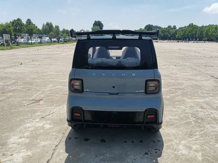Geely Galaxy Panda Mini, 2026 — фото 6 из 9