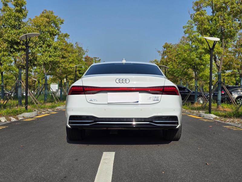 Audi A7L, 2023 — фото 5 из 12