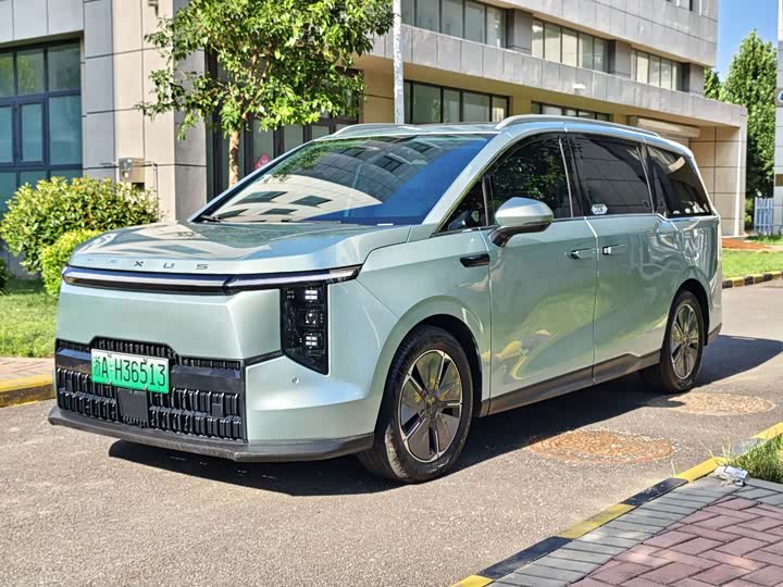 Maxus Mifa 7, 2024 — купить в Перми под ключ