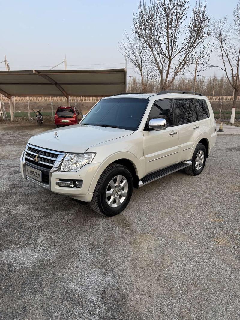 Mitsubishi Pajero, 2024 — купить в Рязани под ключ