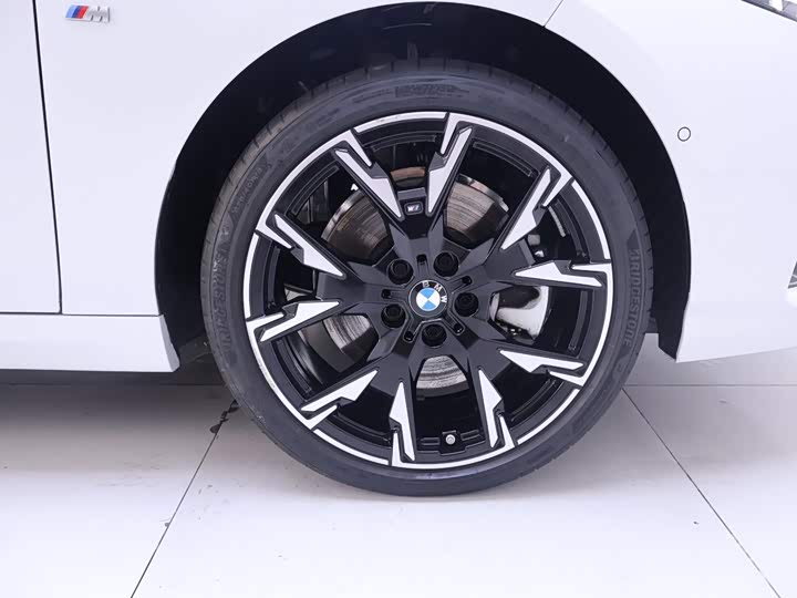 BMW 2 Series, 2025 — фото 6 из 9