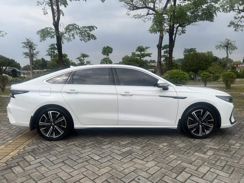 Chery Arrizo 8, 2025 — фото 8 из 12