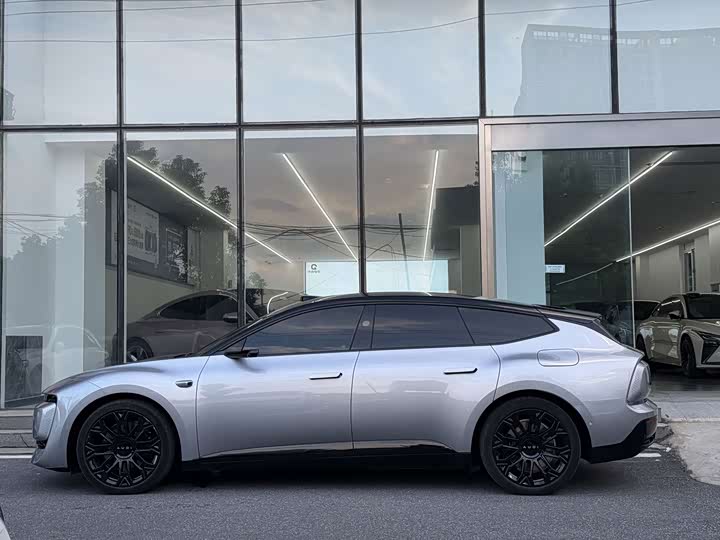 Audi × SAIC E5 Sportback, 2025 — фото 7 из 9