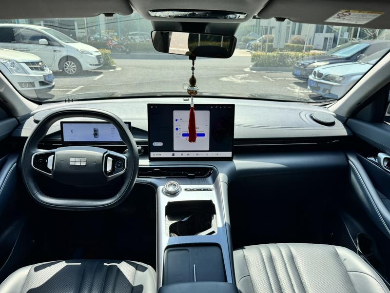 Geely Galaxy E5, 2025 — фото 6 из 10
