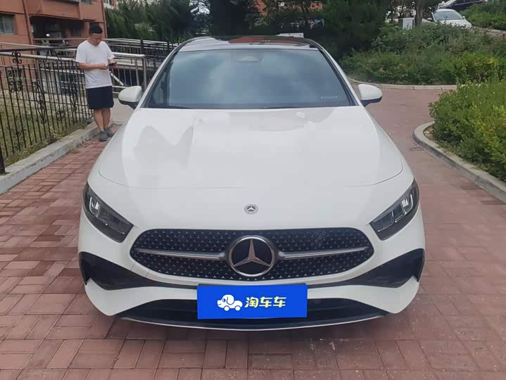 Mercedes-Benz A-Class, 2024 — фото 2 из 9