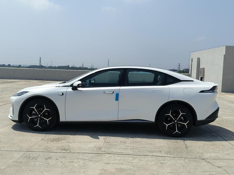 Changan Deepal L07, 2026 — фото 4 из 12