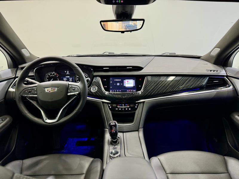 Cadillac XT6, 2022 — фото 11 из 12