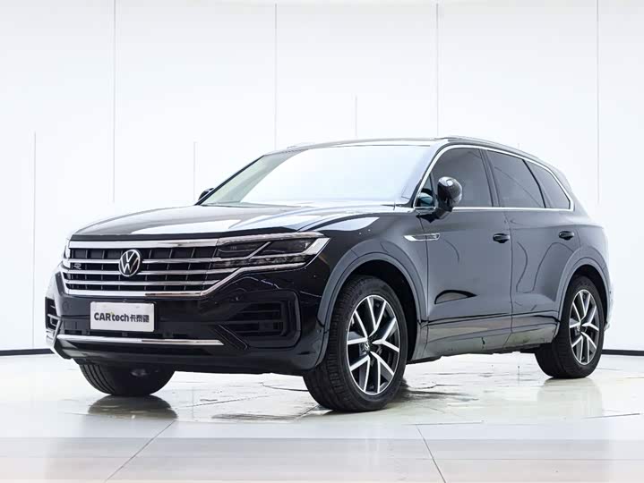 Volkswagen Touareg, 2024 — купить в Ульяновске под ключ