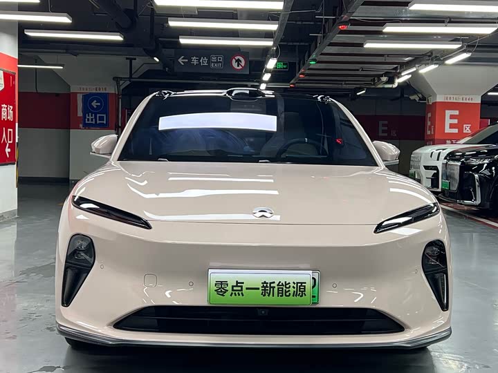 Nio ET5, 2025 — фото 2 из 9