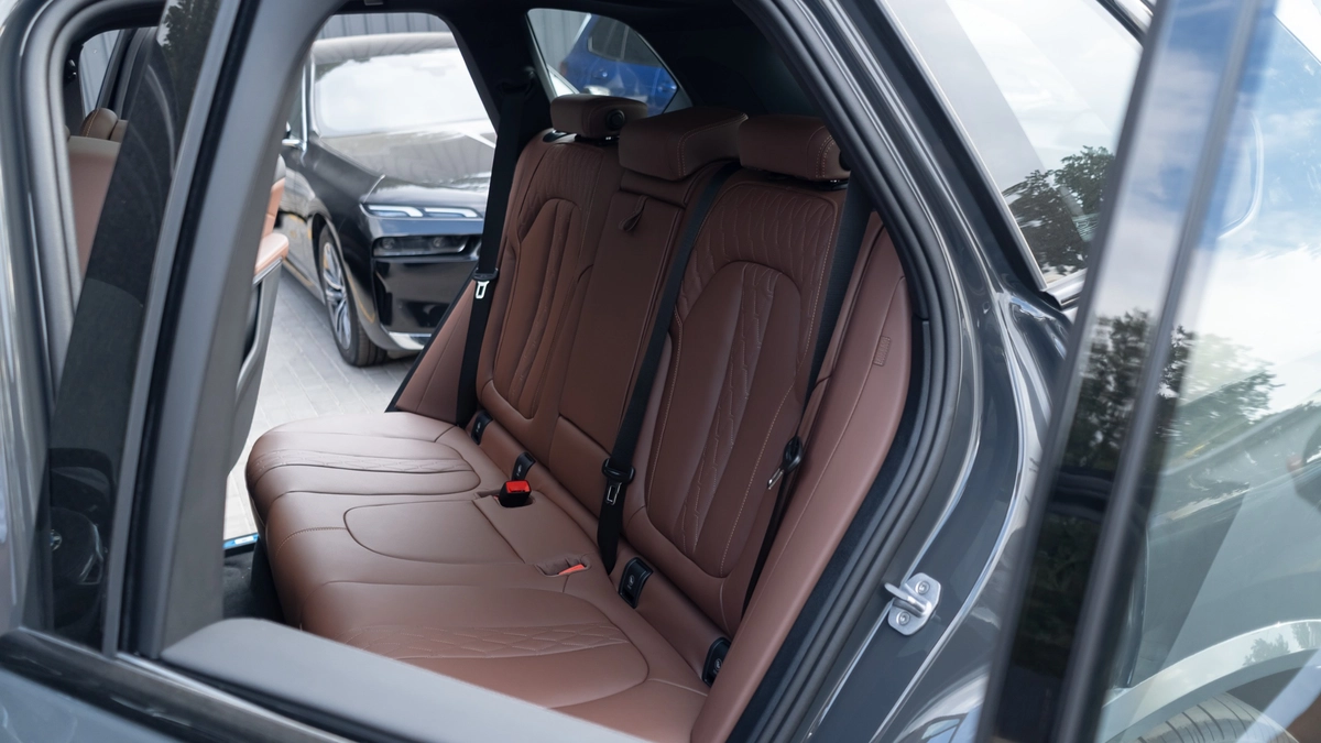 BMW X5, 2026 — фото 6 из 9