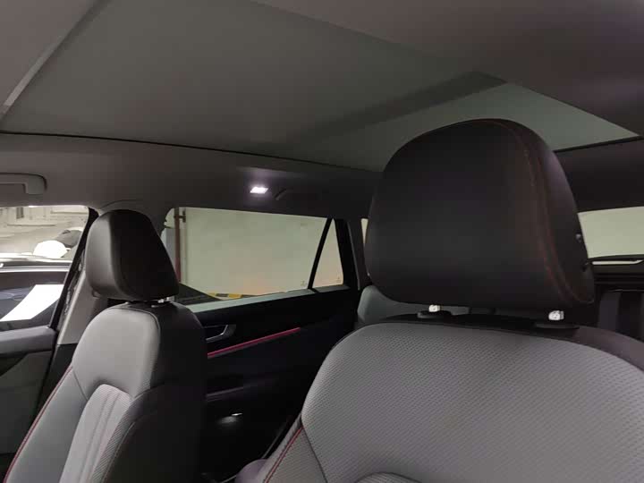 Volkswagen Teramont X, 2023 — фото 8 из 9
