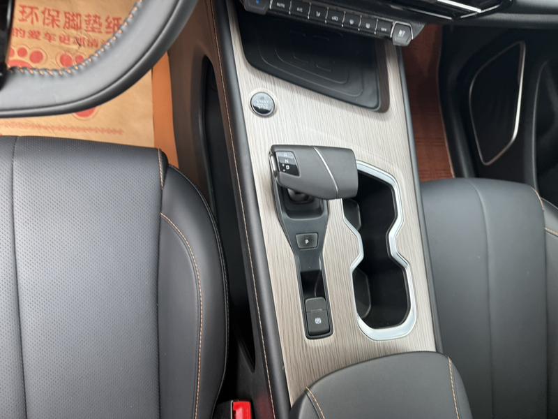 Changan X7 Plus, 2025 — фото 9 из 12
