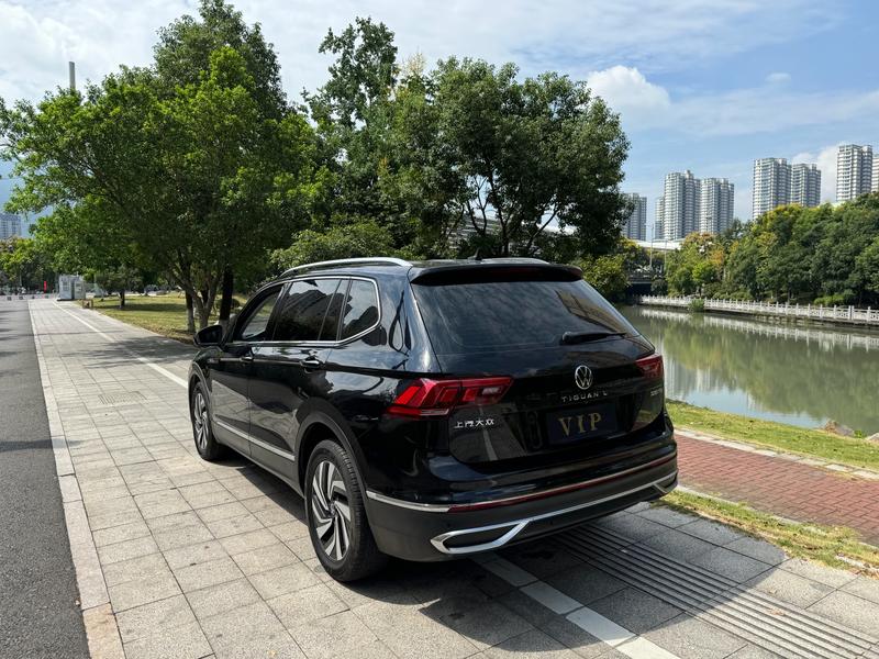 Volkswagen Tiguan L Pro, 2022 — фото 5 из 10