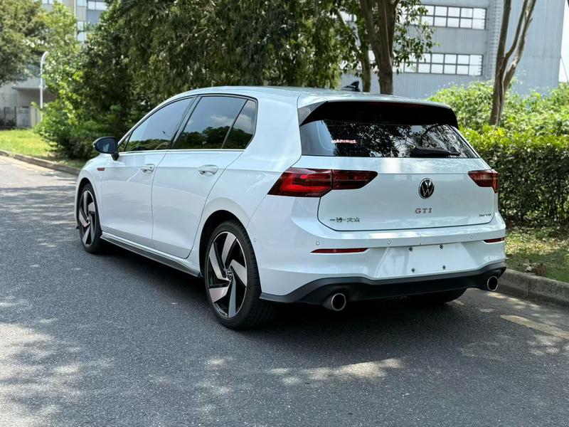 Volkswagen Golf GTI, 2023 — фото 4 из 12