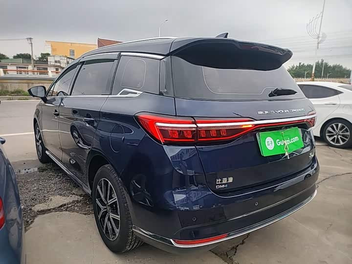 BYD Song Max Hybrid, 2022 — фото 5 из 9