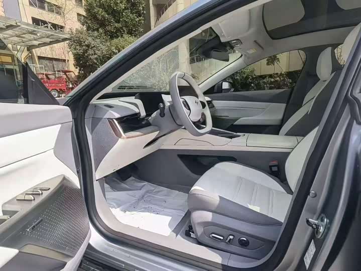 Dongfeng Yipai eπ 007, 2023 — фото 4 из 9