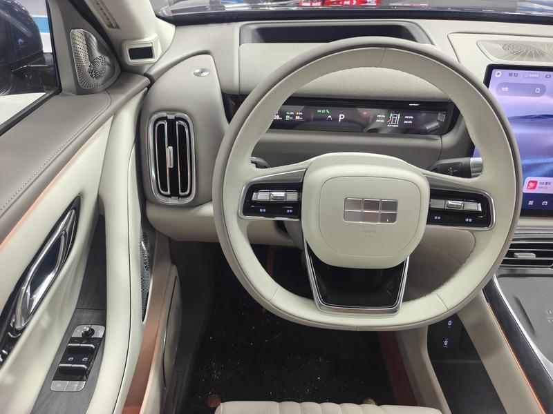 Geely Galaxy M9, 2025 — фото 11 из 12
