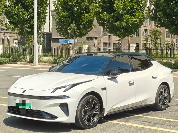 Lynk & Co 07 EM-P Hybrid, 2025 — купить в Санкт-Петербурге под ключ