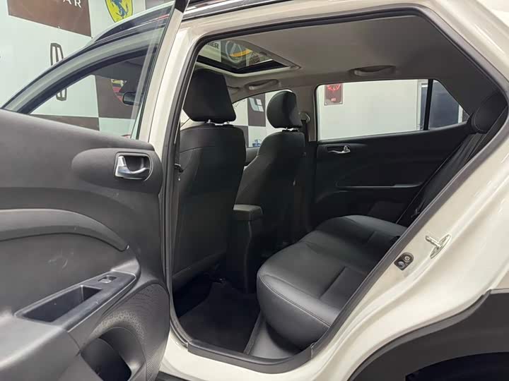 Kia KX1, 2022 — фото 8 из 9