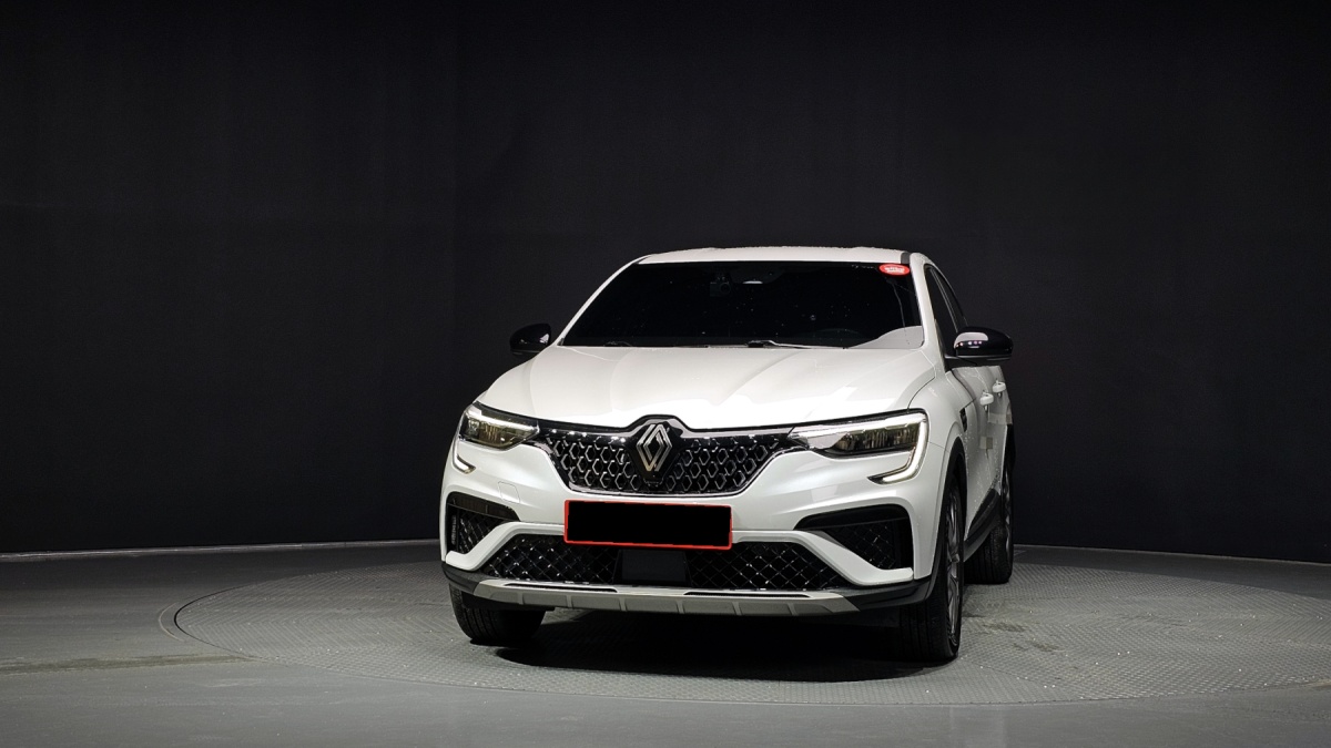 Renault Arkana, 2024 — фото 3 из 12