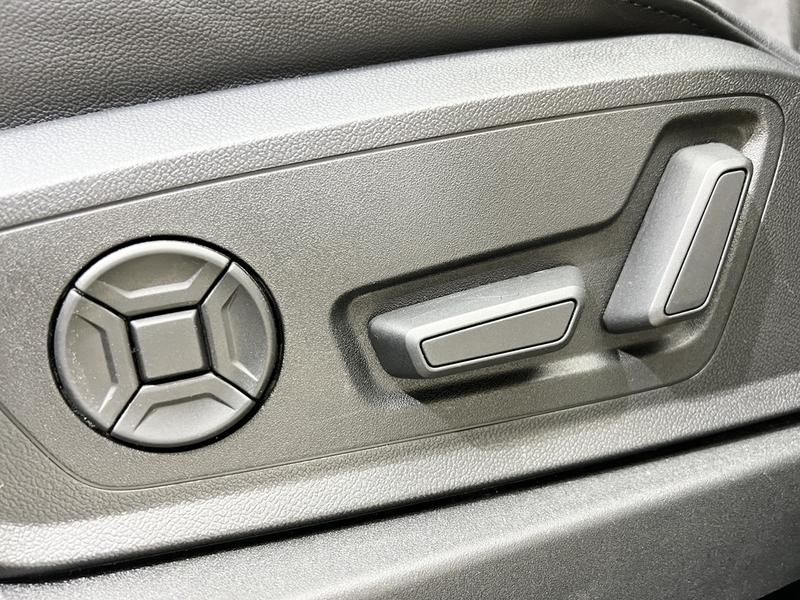 Audi e-tron, 2021 — фото 12 из 12