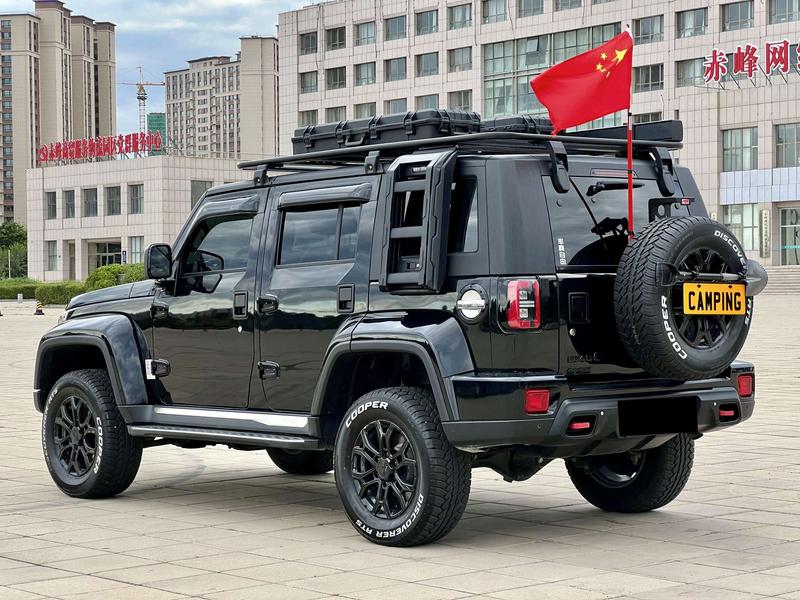 BAIC Beijing BJ40, 2025 — фото 4 из 10