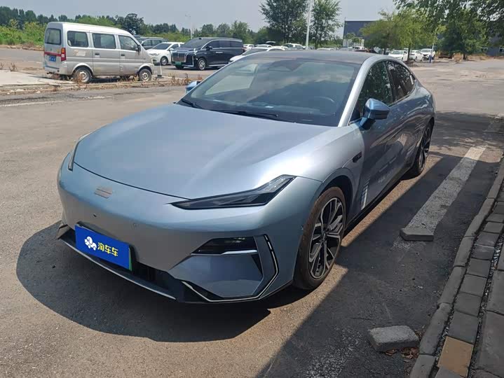 Geely Galaxy E8, 2025 — купить в Туле под ключ