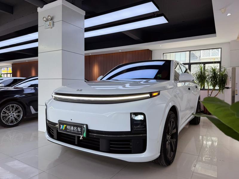 LiXiang L7, 2023 — купить в Ульяновске под ключ