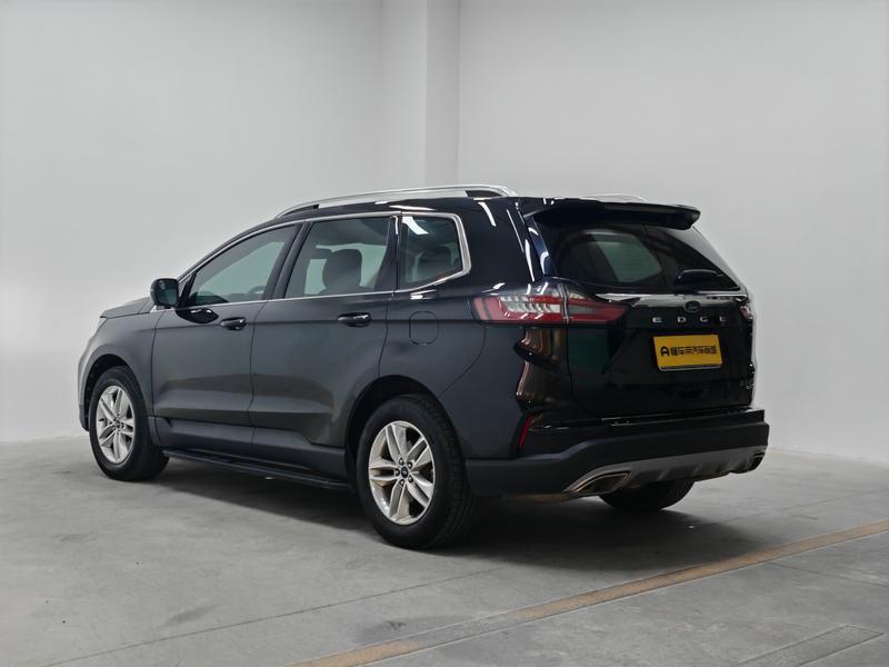 Ford Edge, 2022 — фото 5 из 12