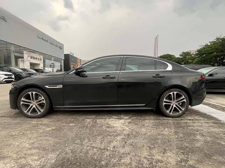 Jaguar XE L, 2025 — фото 3 из 7