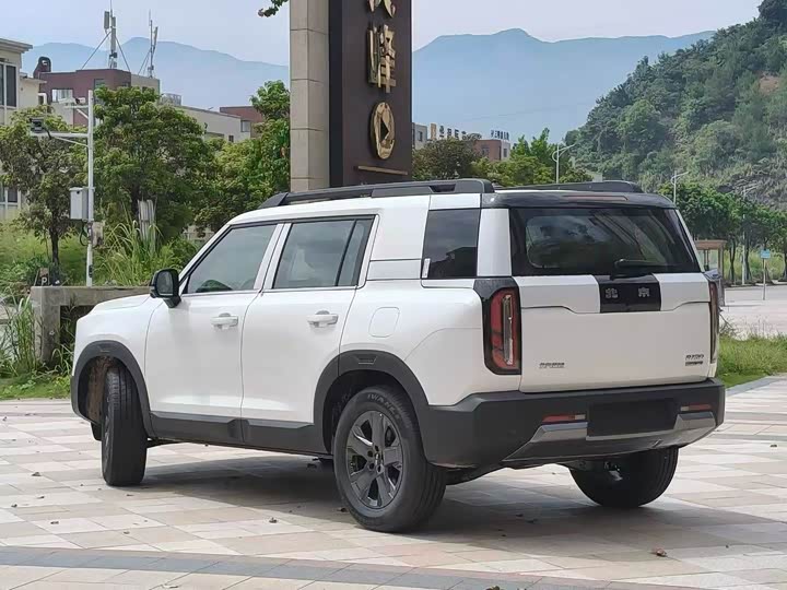 BAIC Beijing BJ30, 2026 — фото 7 из 9